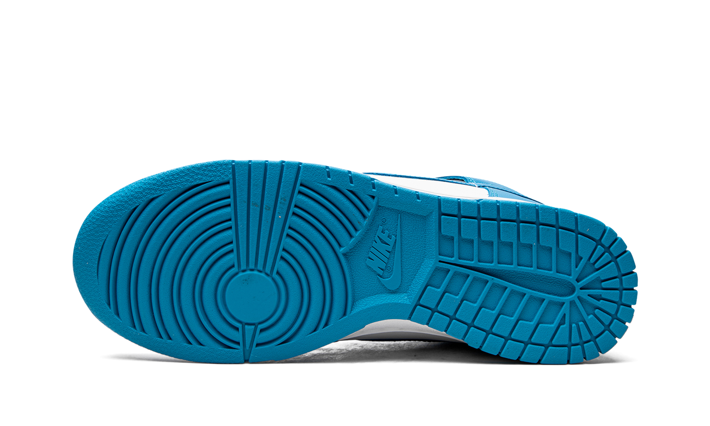 Nike Dunk High Retro Laser Blue
