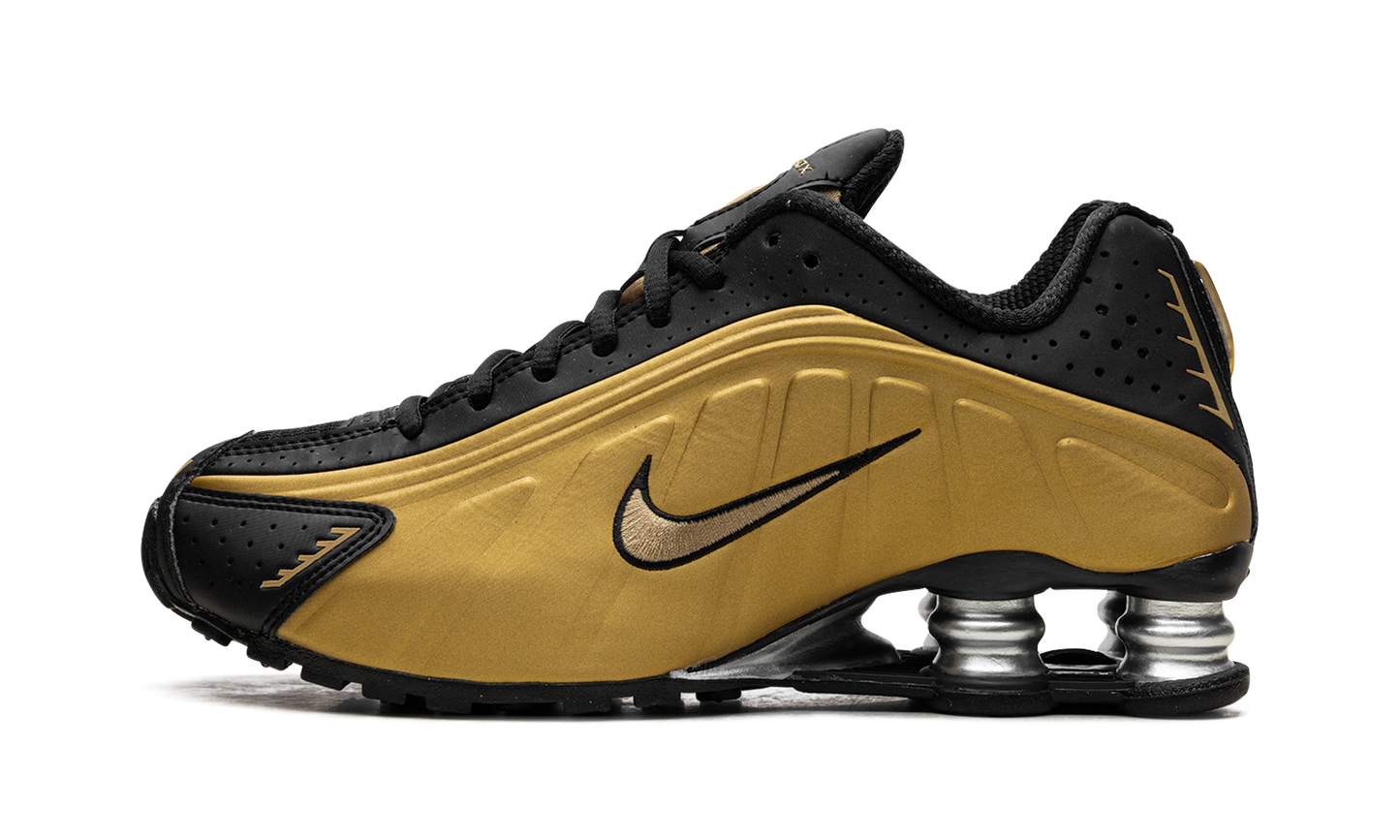 Nike Shox R4 Black Metallic Gold (Women's)