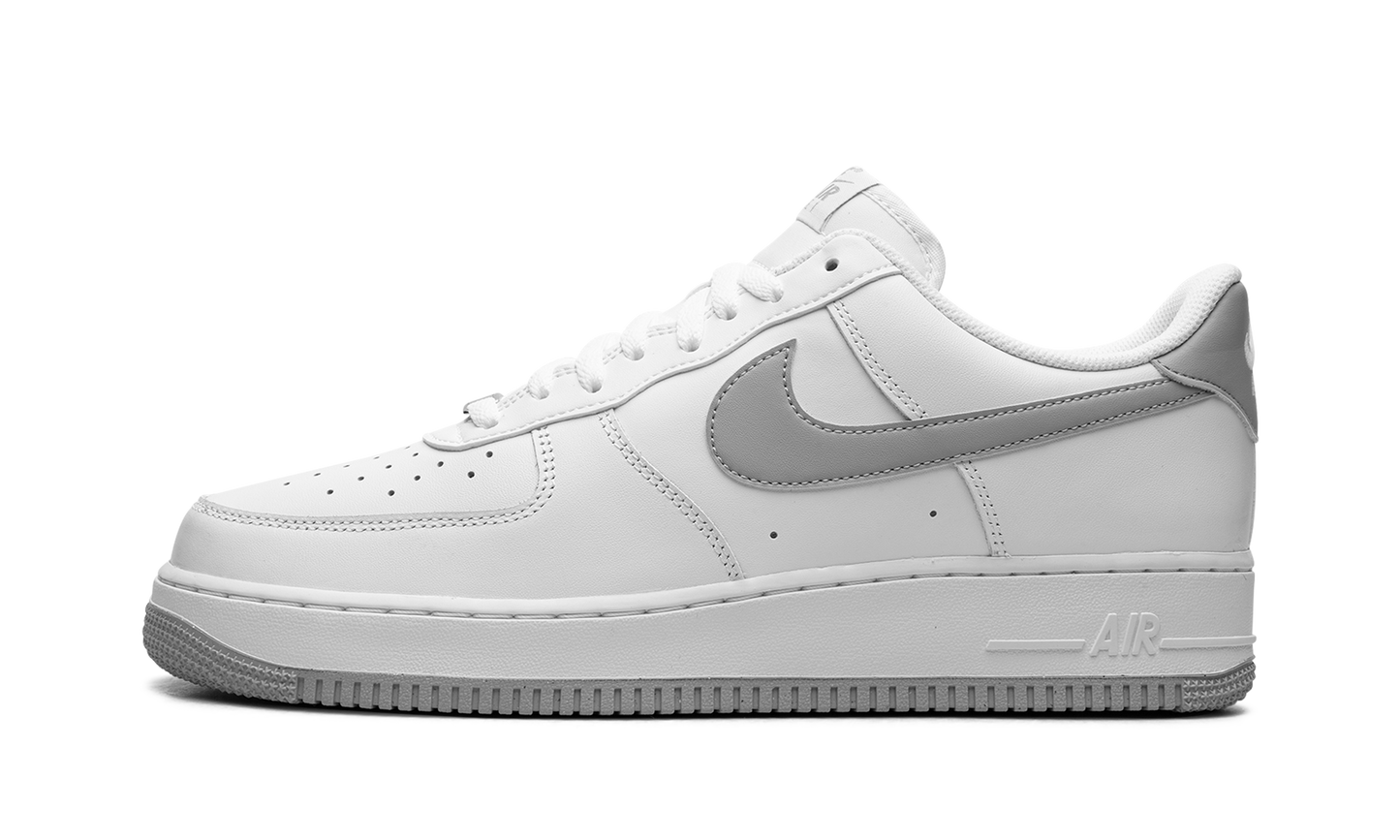 Nike Air Force 1 Low '07 White Light Smoke Grey
