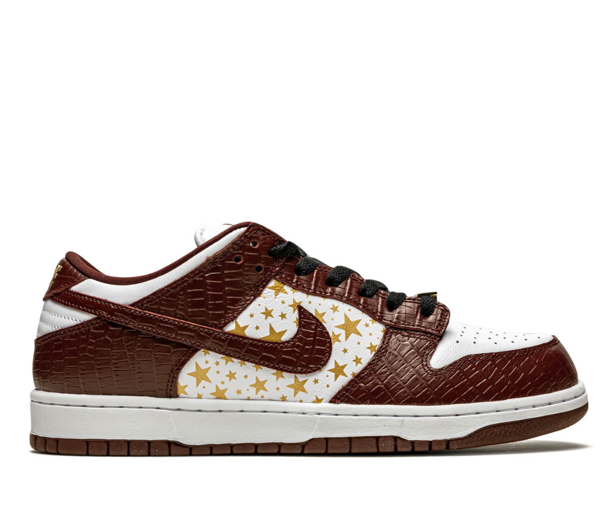 Nike SB Dunk Low Supreme Stars Barkroot Brown (2021)