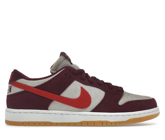 Nike SB Dunk Low Skate Like a Girl
