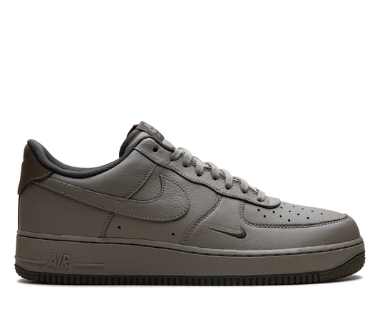 Nike Air Force 1 Low '07 LV8 Light Army Cargo Khaki
