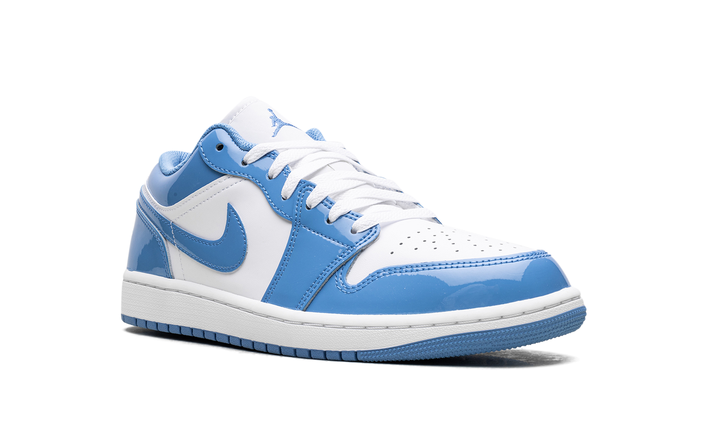 Jordan 1 Low SE White Legend Blue