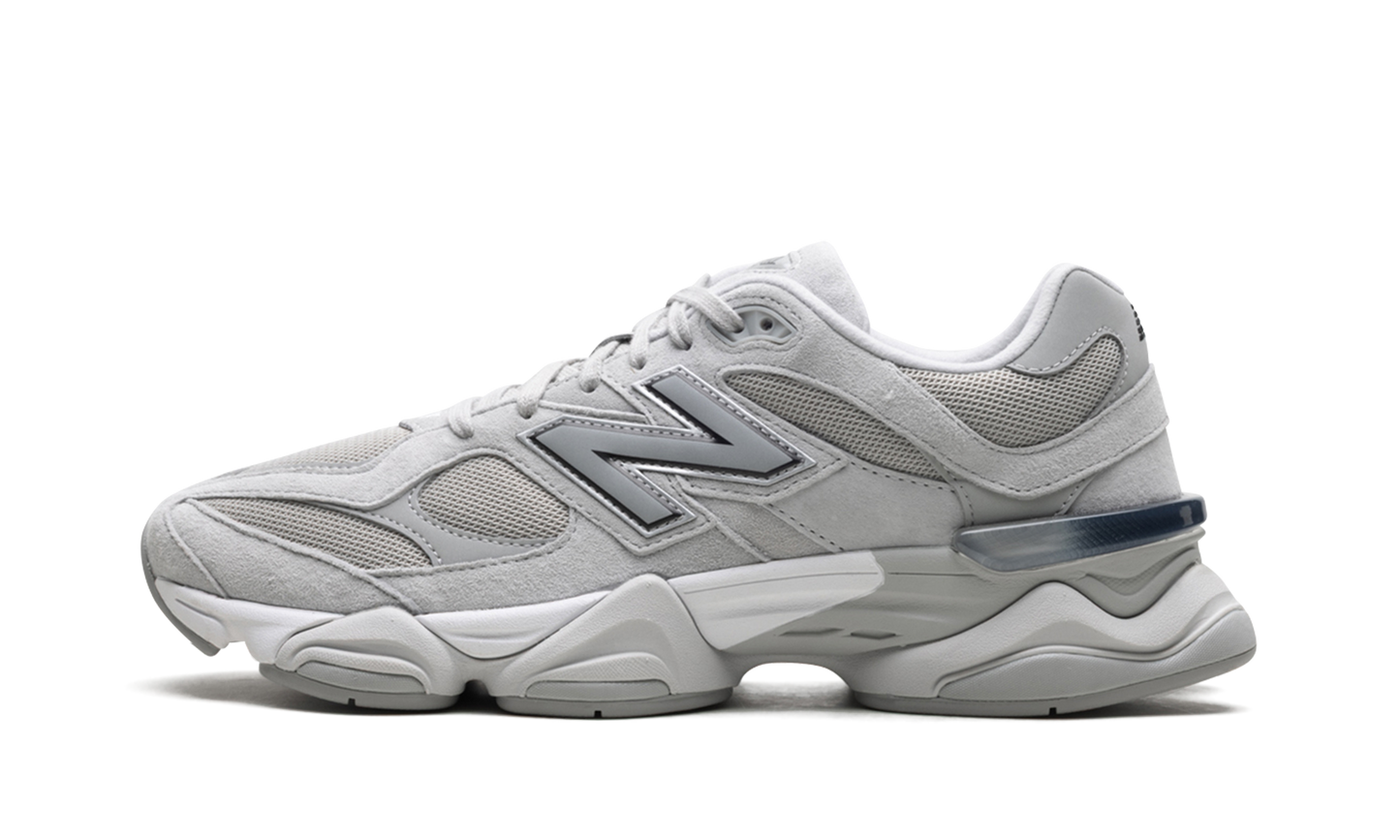 New Balance 9060 Silver Metallic Grey