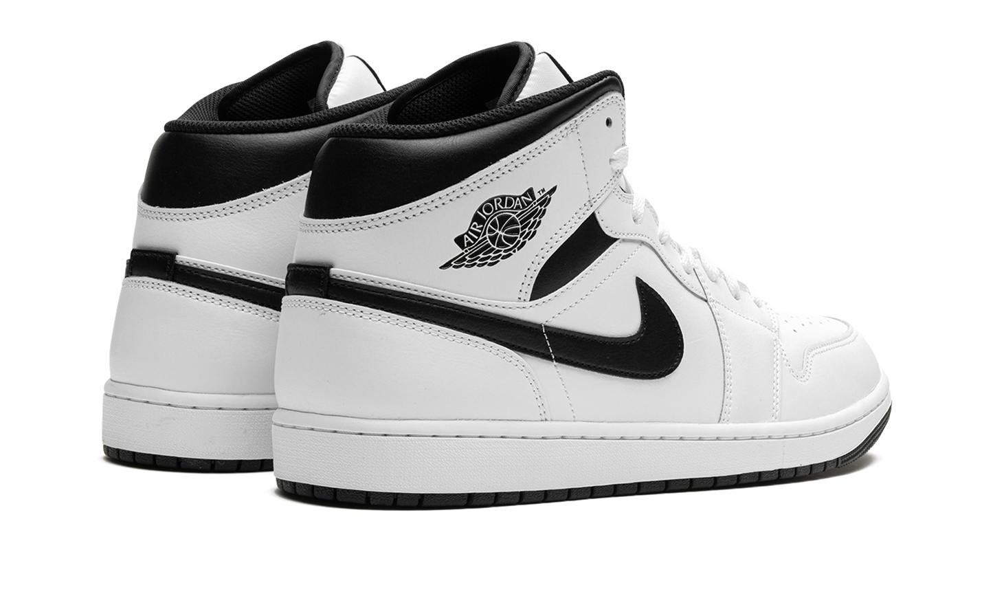Jordan 1 Mid Reverse Panda
