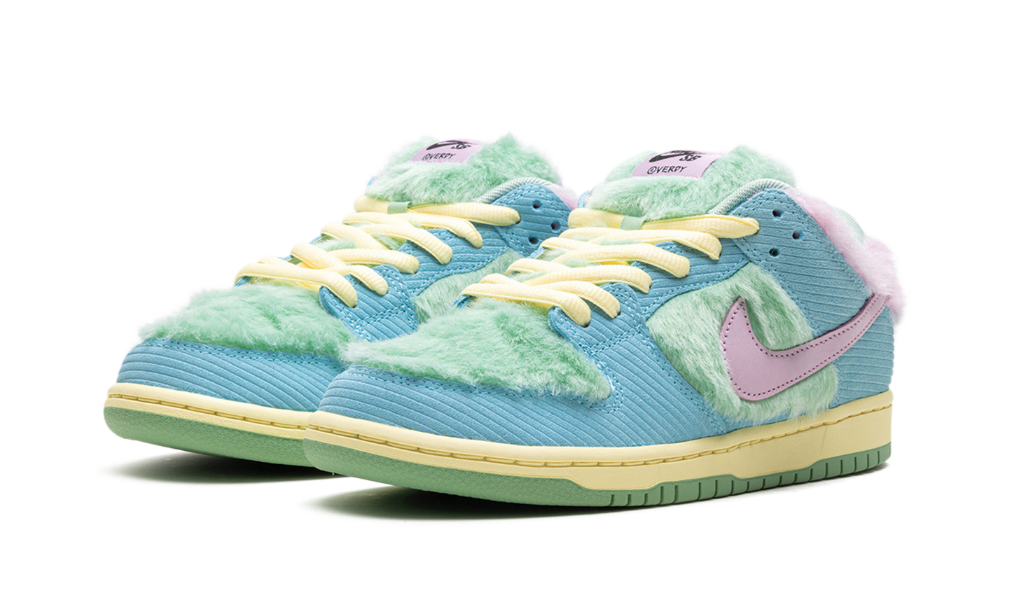 Nike SB Dunk Low Verdy Visty
