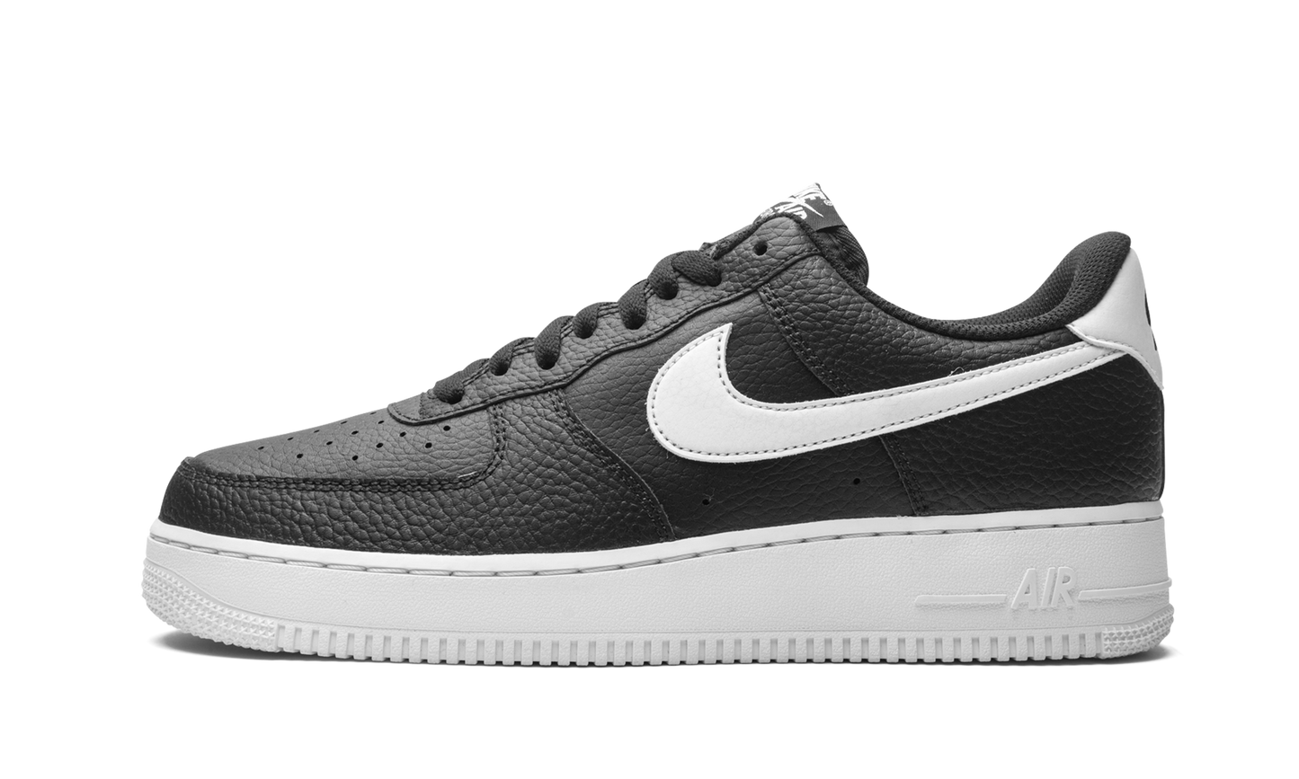 Nike Air Force 1 Low '07 Black White Pebbled Leather
