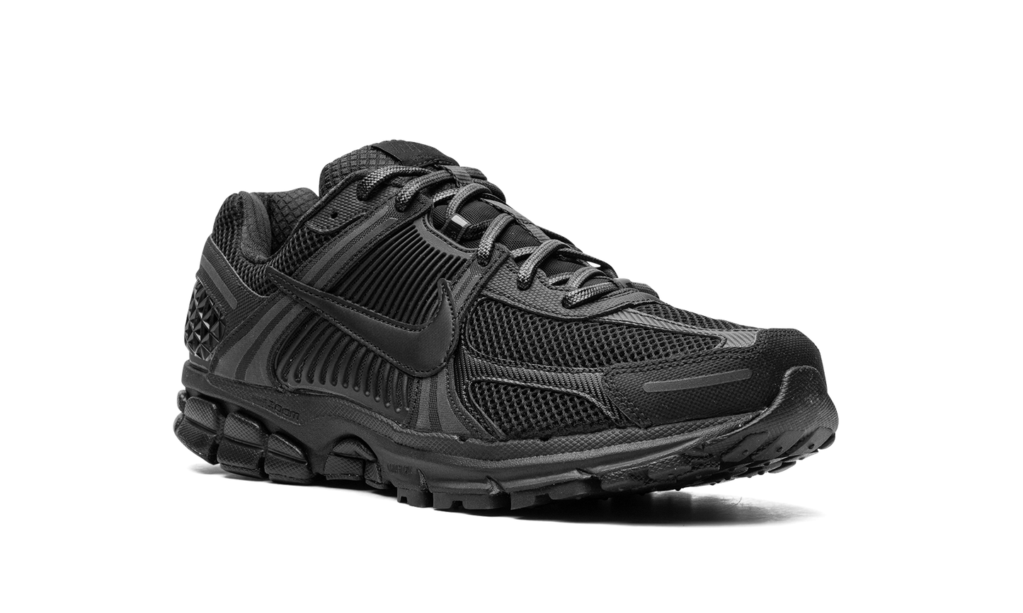 Nike Zoom Vomero 5 Triple Black