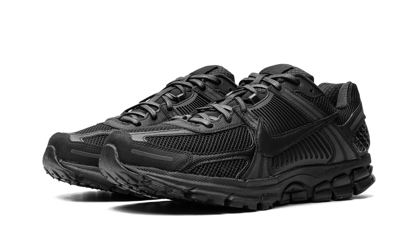 Nike Zoom Vomero 5 Triple Black