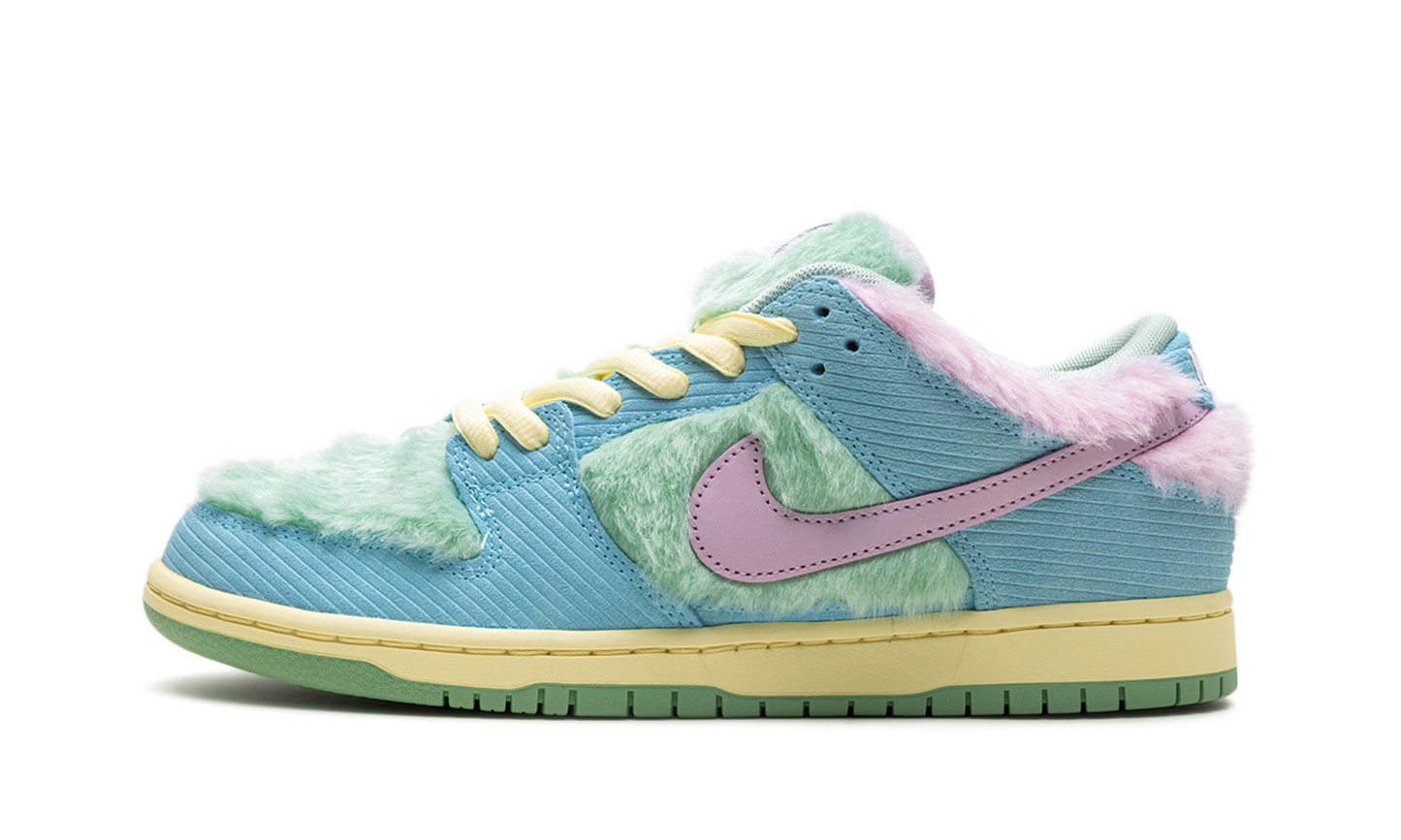 Nike SB Dunk Low Verdy Visty