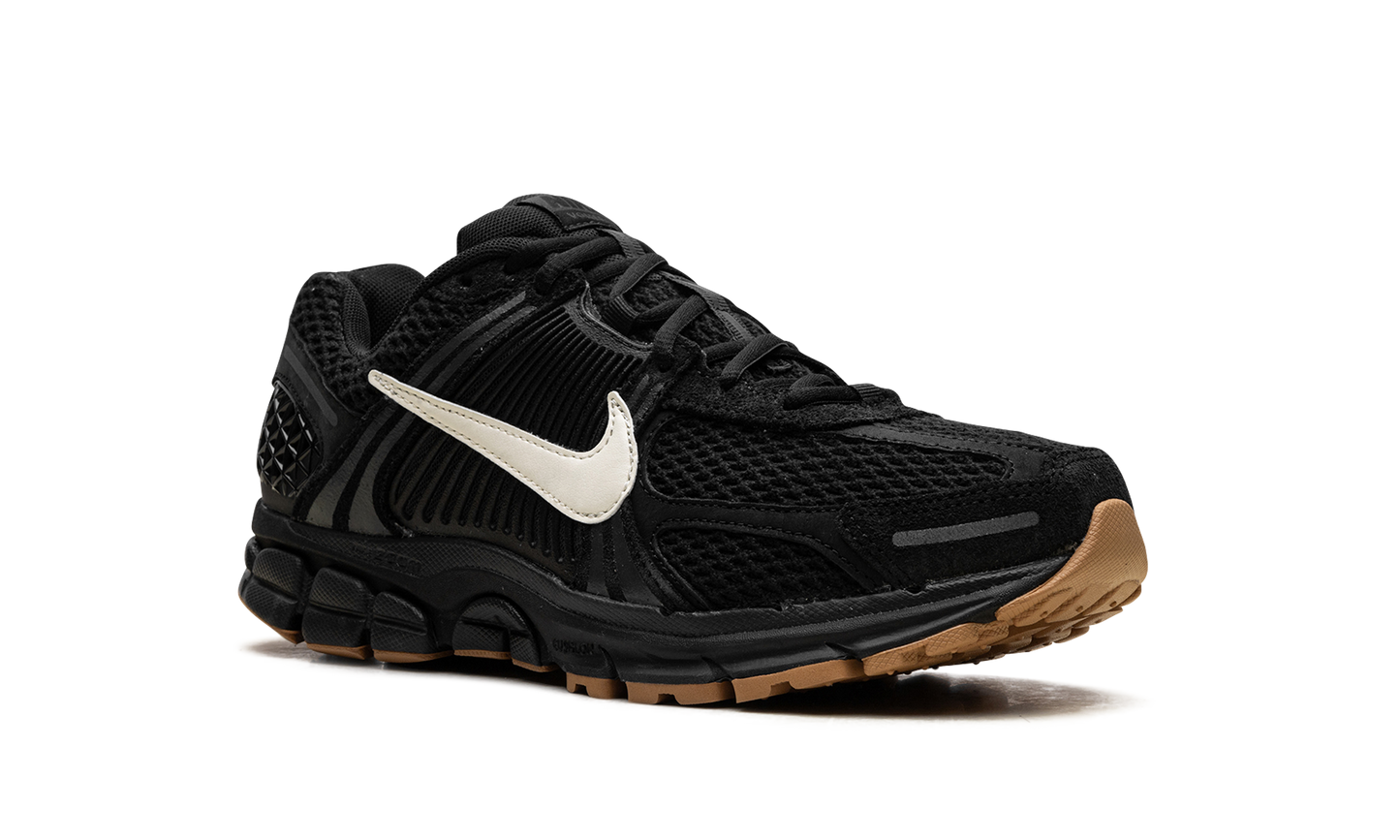 Nike Zoom Vomero 5 Black Gum